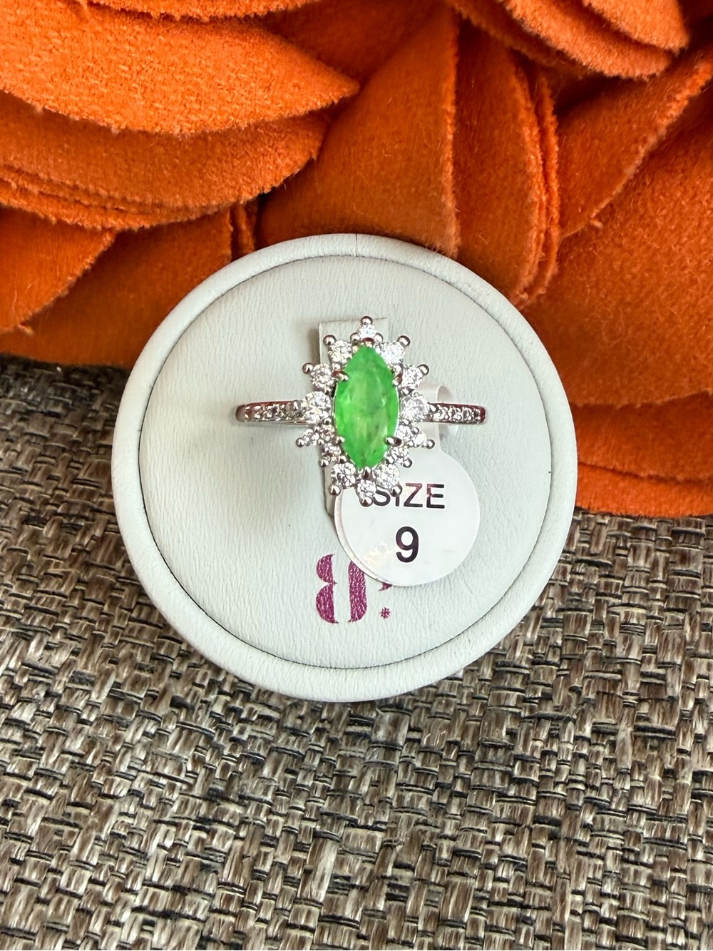 ❣️🆕Bomb Party Never Stop Shining Peridot Fused with Genuine Quartz Ring Size 9❣️